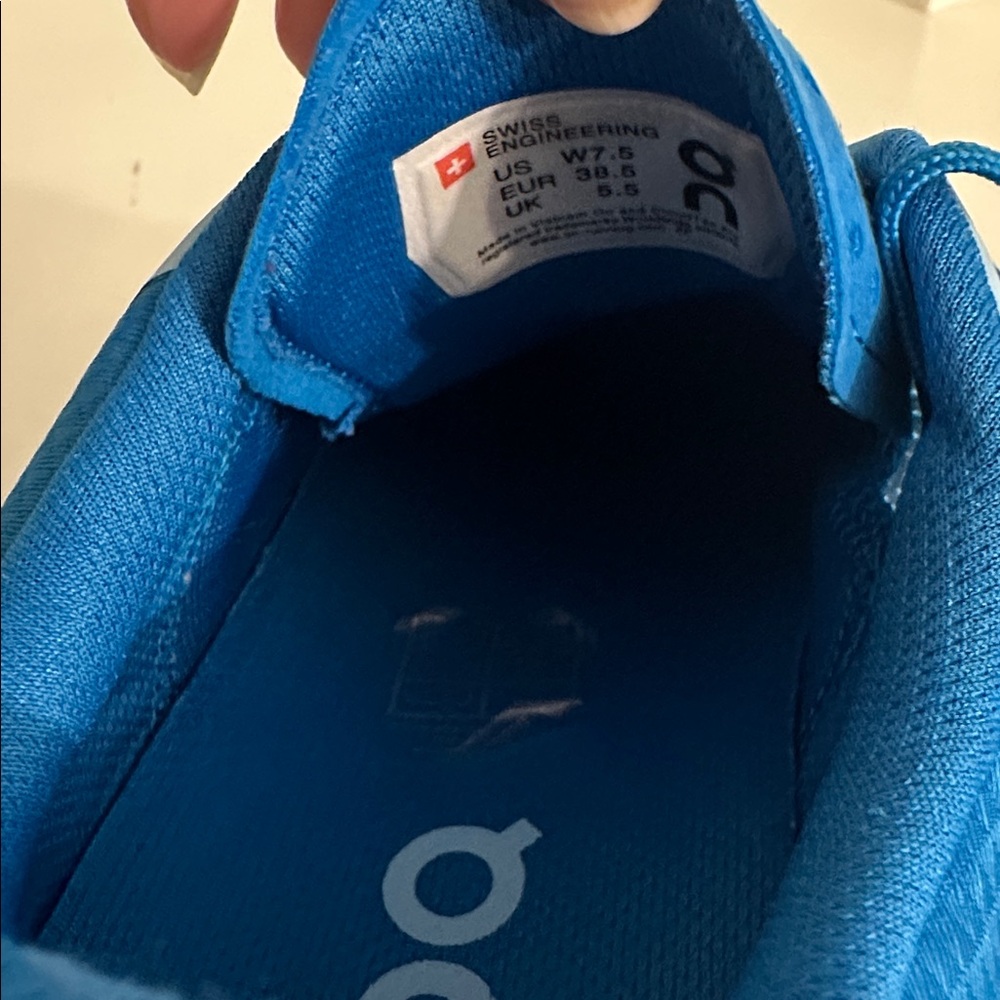 Cloudflow Woman’s Running Shoes - Picture 14 of 14